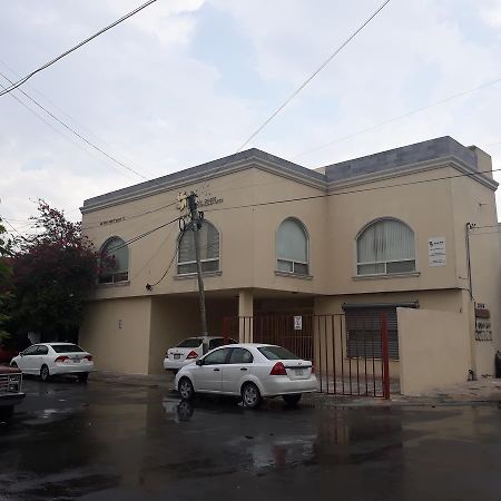 ホテルCasa Moderna Fundidora San Nicolás de los Garzas エクステリア 写真